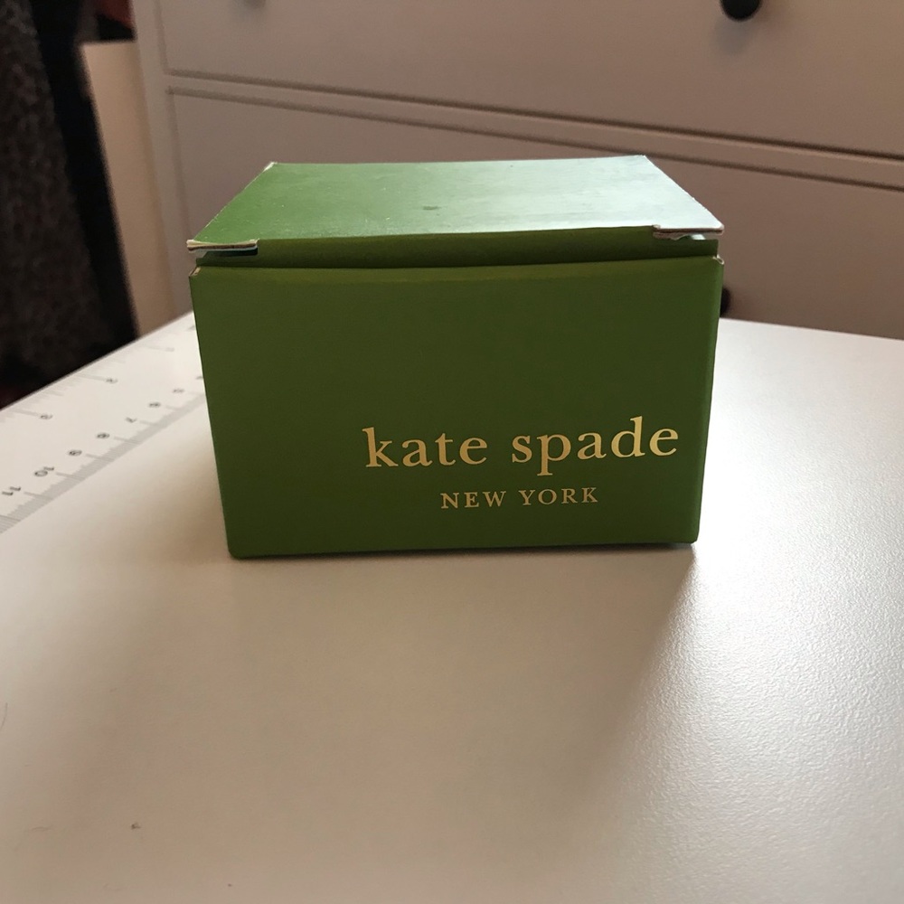 Green small square Kate Spade gift box